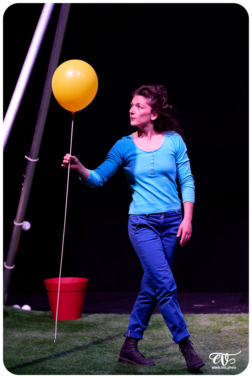LE VERTIGE DE L'ENVERS (CIE L'ENVOLÉE CIRQUE)